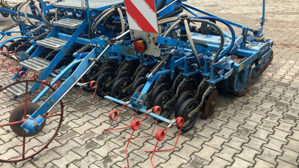 Lemken Solitair 8/400-DS 150 + Zirkon 12/400  - Сеялка: фото 4 Lemken Solitair 8/400-DS 150 + Zirkon 12/400  - Сеялка: фото 4