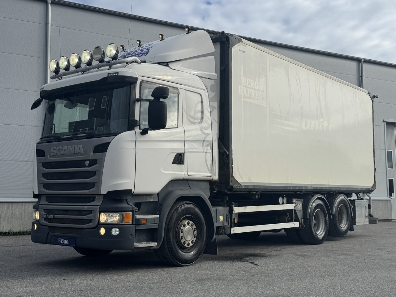 Flisbilsekipage Scania R490 LB 6X2 MNB -2015 | Reparationsobjekt - Грузовик с закрытым кузовом: фото 1 Flisbilsekipage Scania R490 LB 6X2 MNB -2015 | Reparationsobjekt - Грузовик с закрытым кузовом: фото 1