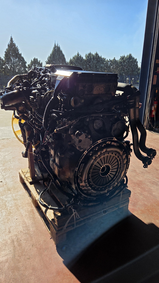 MERCEDES-BENZ ACTROS MP4  OM 471 LA  EURO 6 - Двигатель для Грузовиков: фото 3 MERCEDES-BENZ ACTROS MP4  OM 471 LA  EURO 6 - Двигатель для Грузовиков: фото 3