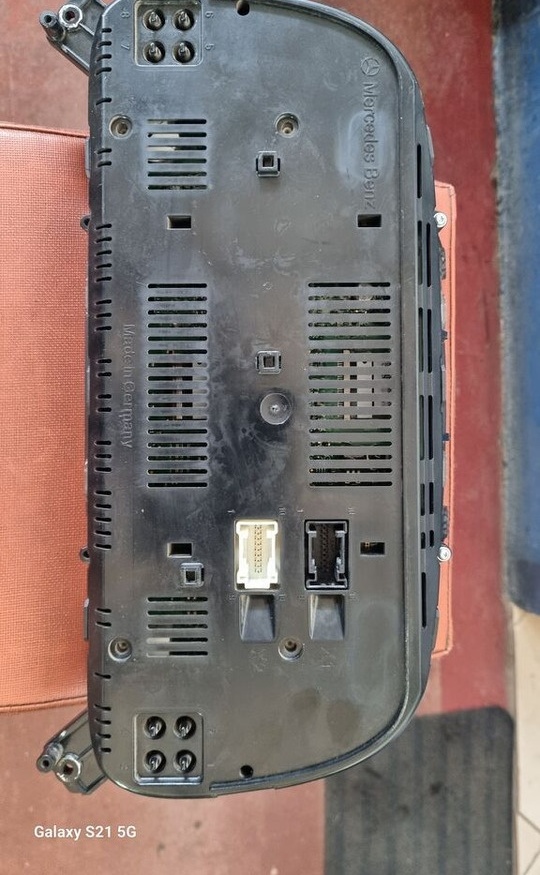 Mercedes-Benz INSTRUMENT PANEL A0044467621 Mercedes-Benz ACTROS MP3 - Приборная панель для Грузовиков: фото 2 Mercedes-Benz INSTRUMENT PANEL A0044467621 Mercedes-Benz ACTROS MP3 - Приборная панель для Грузовиков: фото 2