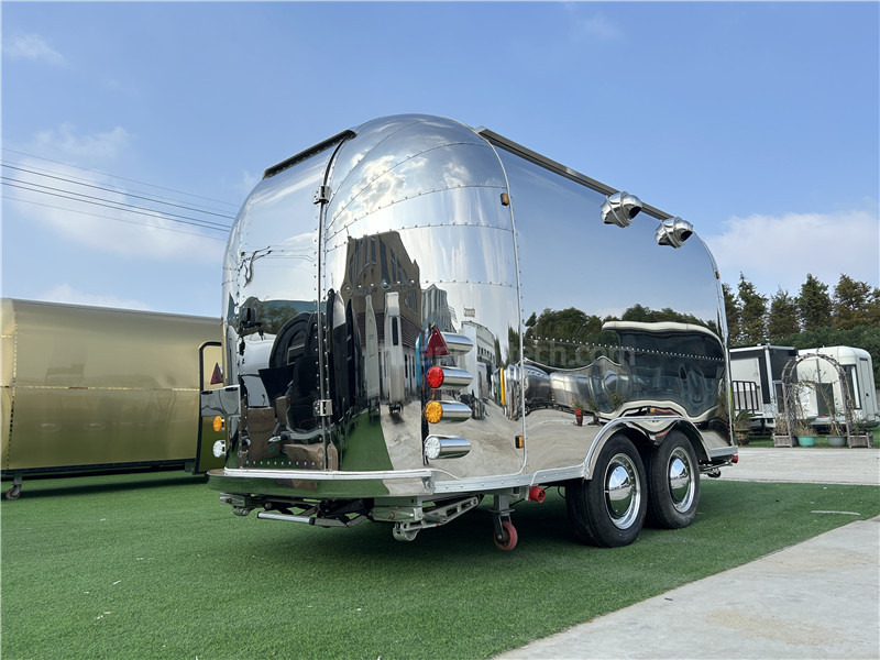 HUANMAI Burger Food Truck Beverage Food Trailer - Торговый прицеп: фото 5 HUANMAI Burger Food Truck Beverage Food Trailer - Торговый прицеп: фото 5