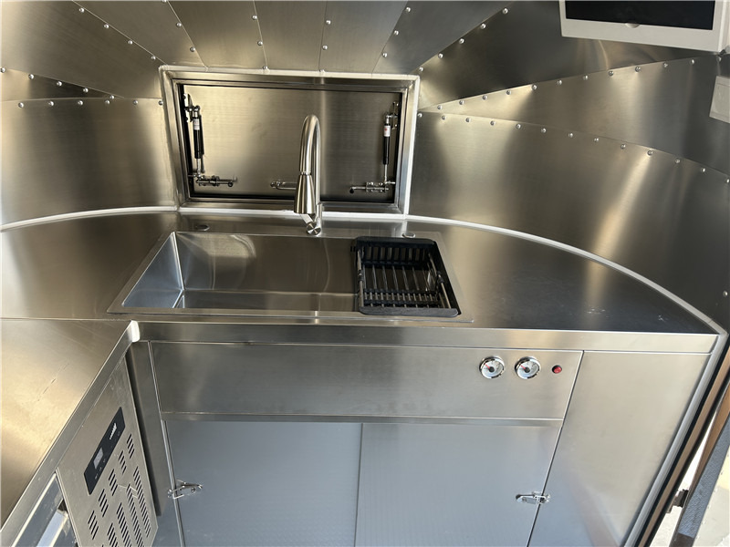 Торговый прицеп для транспортировки мяса Mobile Grill Catering Middle Eastern Food Truck & Trailer: фото 9