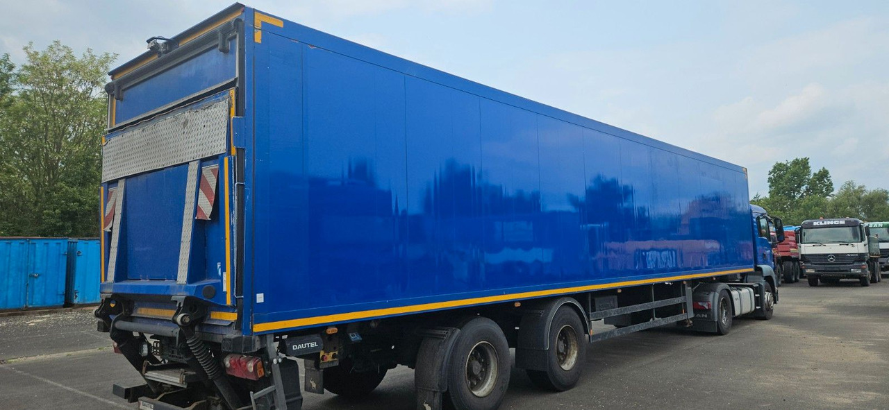 Schmitz Cargobull Kühlkoffer ThermoKing mit Ladebordwand - Полуприцеп-рефрижератор: фото 4 Schmitz Cargobull Kühlkoffer ThermoKing mit Ladebordwand - Полуприцеп-рефрижератор: фото 4