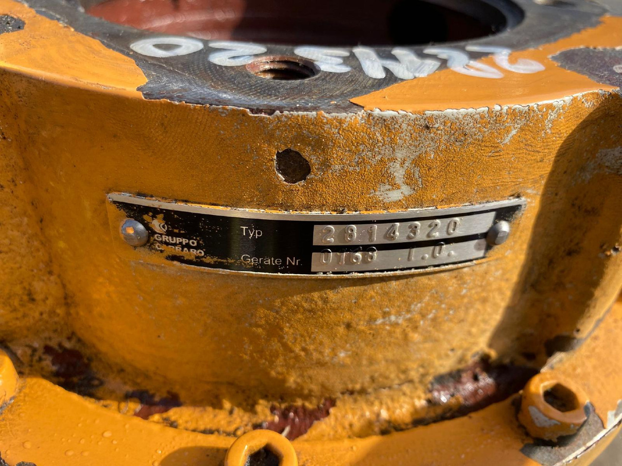 Case WX 165 Carraro - Поворотный редуктор для Строительной техники: фото 5 Case WX 165 Carraro - Поворотный редуктор для Строительной техники: фото 5