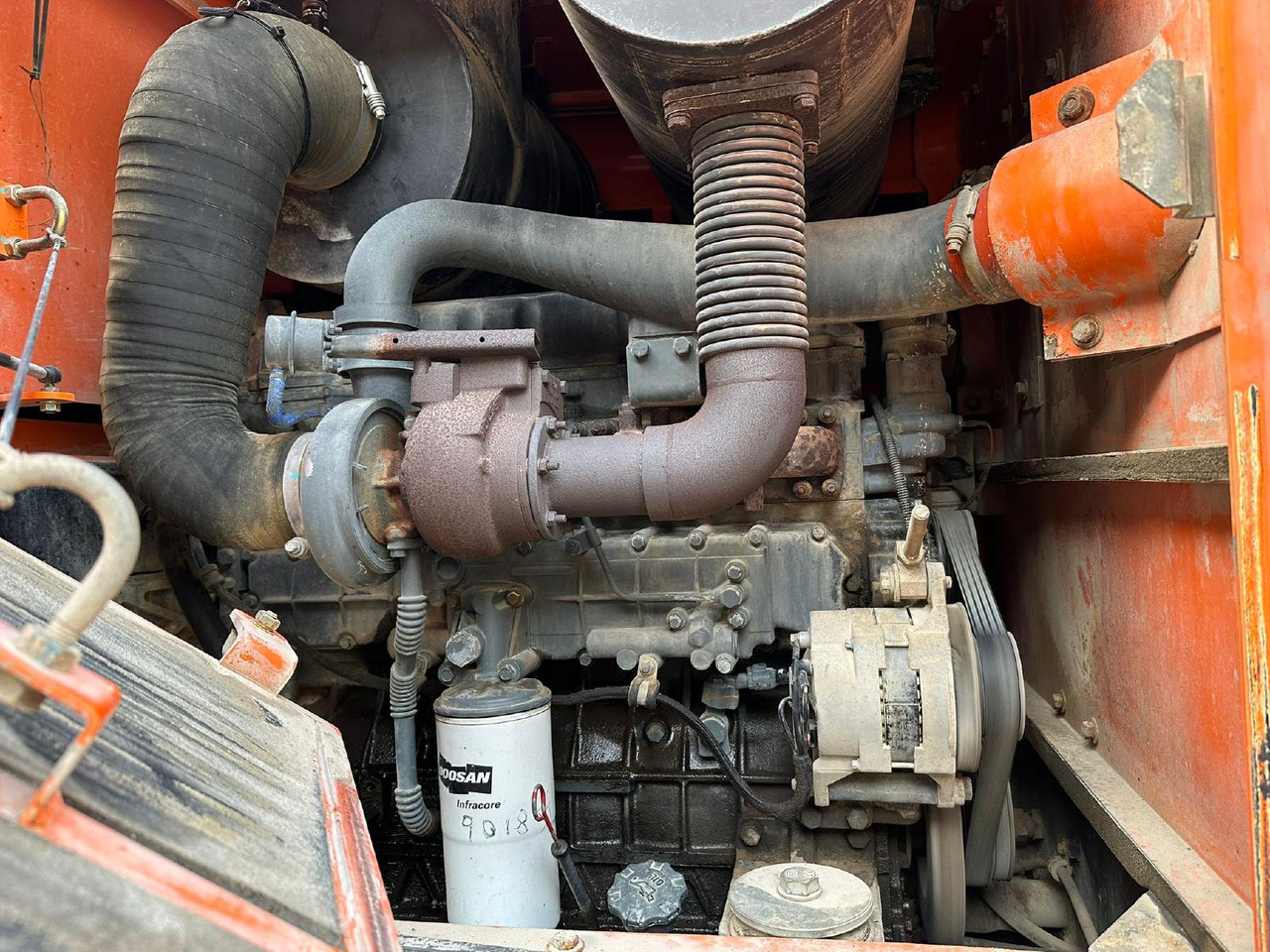 Doosan DL 300 - Колёсный погрузчик: фото 3 Doosan DL 300 - Колёсный погрузчик: фото 3