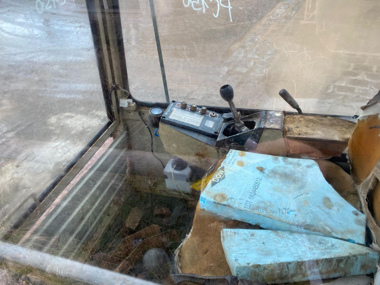 Komatsu PC 150 - Кабина для Строительной техники: фото 4 Komatsu PC 150 - Кабина для Строительной техники: фото 4