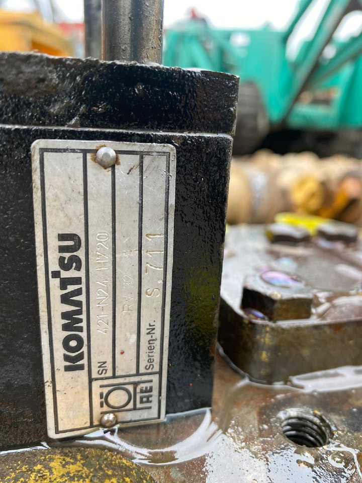 Komatsu WA 470-3 - Гидравлический клапан для Строительной техники: фото 3 Komatsu WA 470-3 - Гидравлический клапан для Строительной техники: фото 3