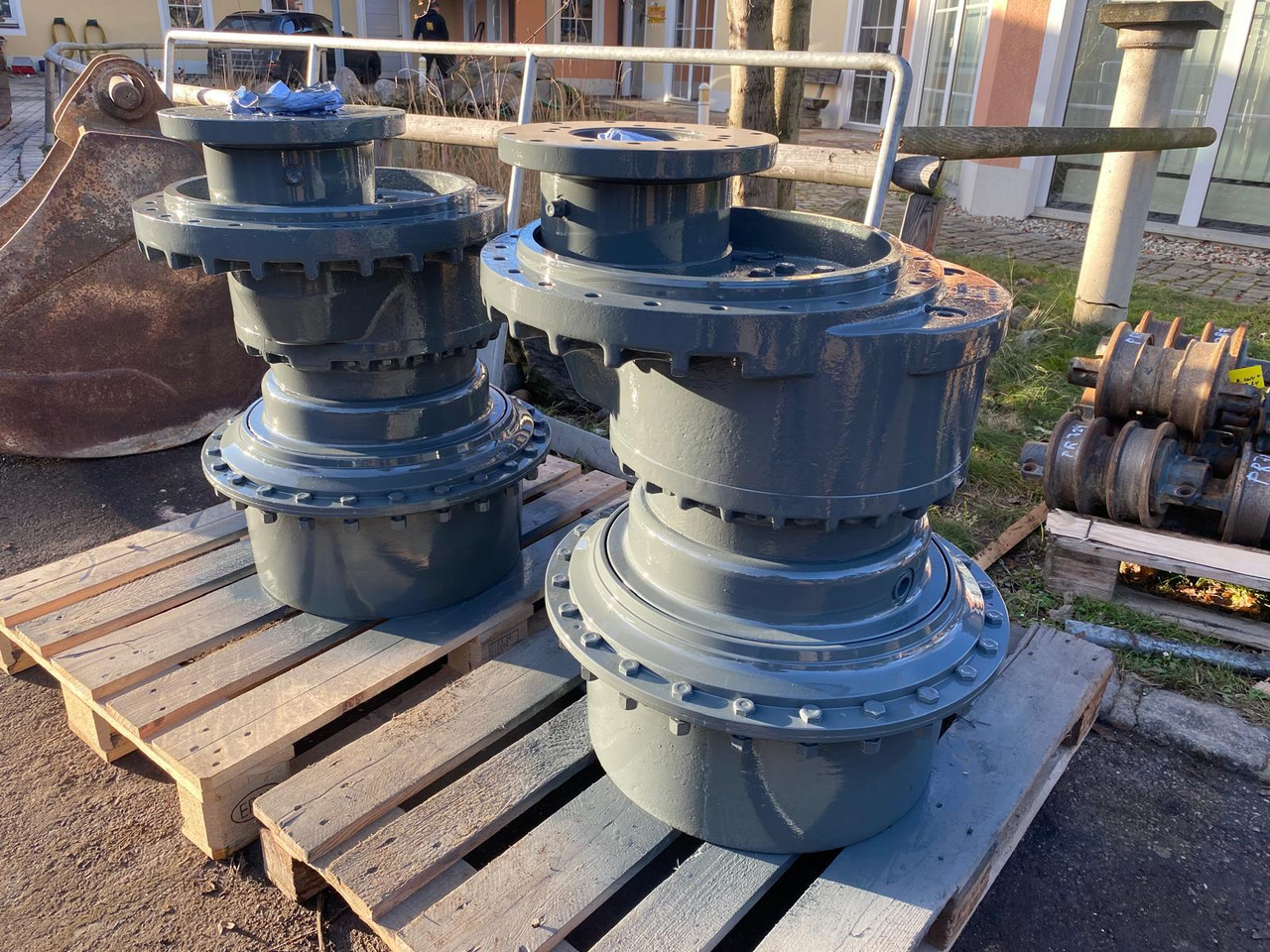 Liebherr FAT 450E505 aus PR 724 - Бортовой редуктор для Строительной техники: фото 1 Liebherr FAT 450E505 aus PR 724 - Бортовой редуктор для Строительной техники: фото 1