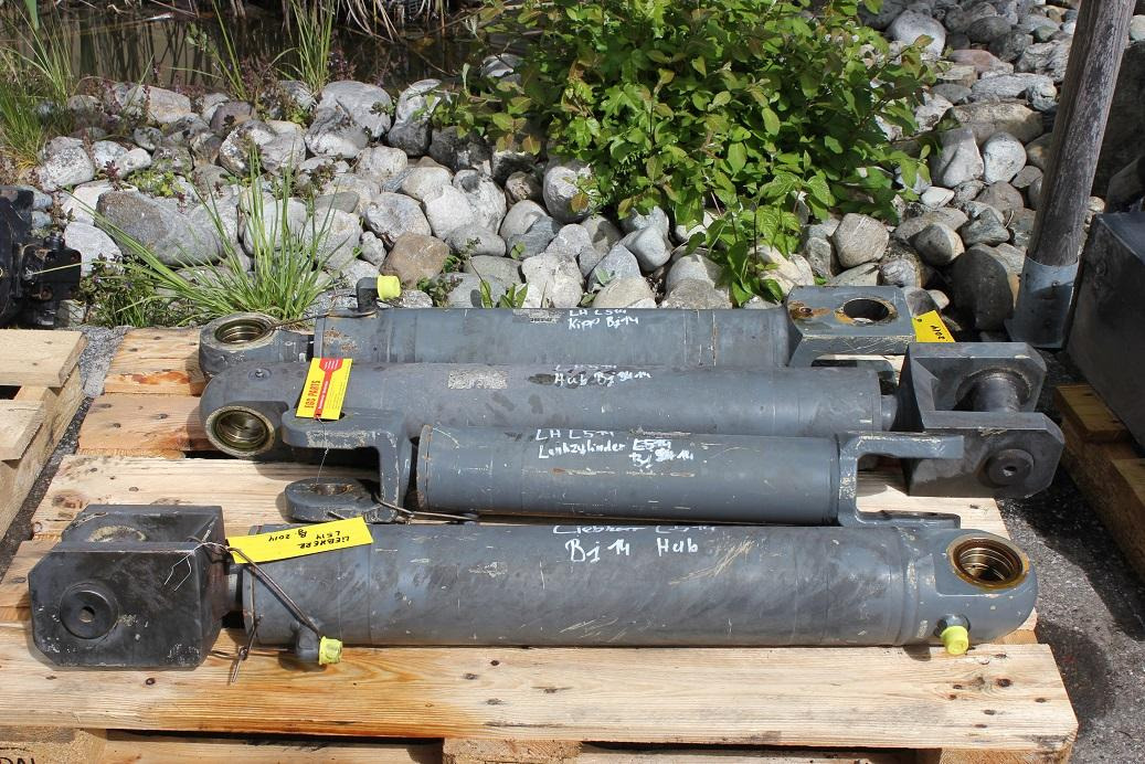 Liebherr L514 - Гидравлический цилиндр для Строительной техники: фото 3 Liebherr L514 - Гидравлический цилиндр для Строительной техники: фото 3