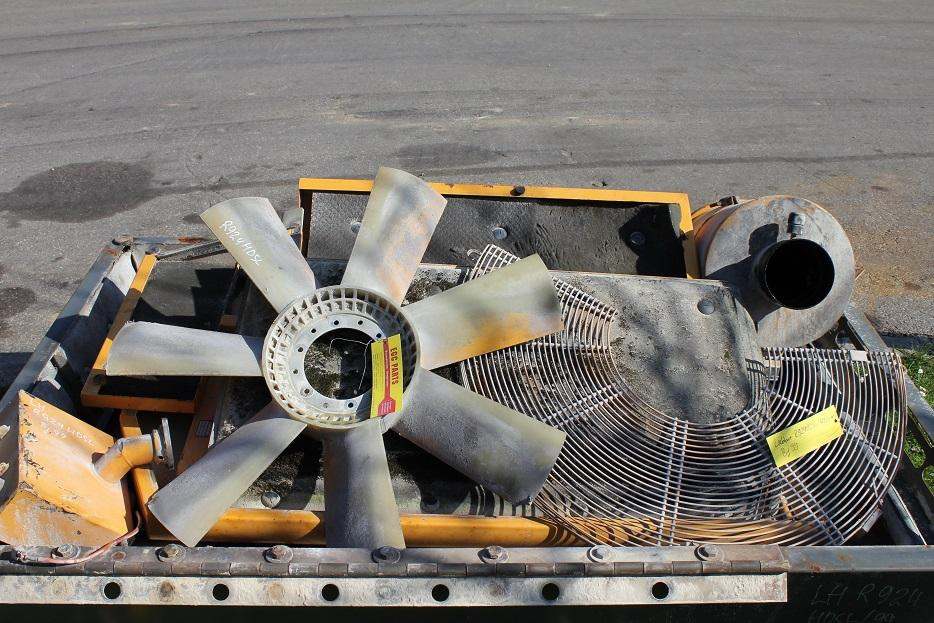 Liebherr R 924 HDSL - Кузов и экстерьер для Строительной техники: фото 3 Liebherr R 924 HDSL - Кузов и экстерьер для Строительной техники: фото 3