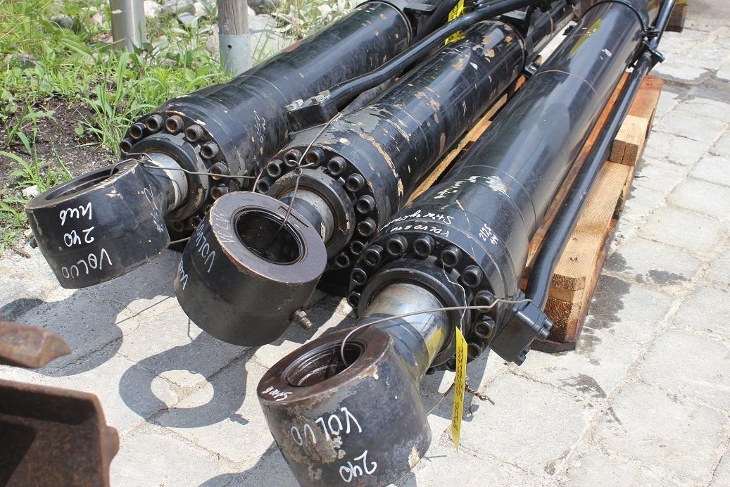 Volvo EC 240 B NLC - Гидравлический цилиндр для Строительной техники: фото 4 Volvo EC 240 B NLC - Гидравлический цилиндр для Строительной техники: фото 4