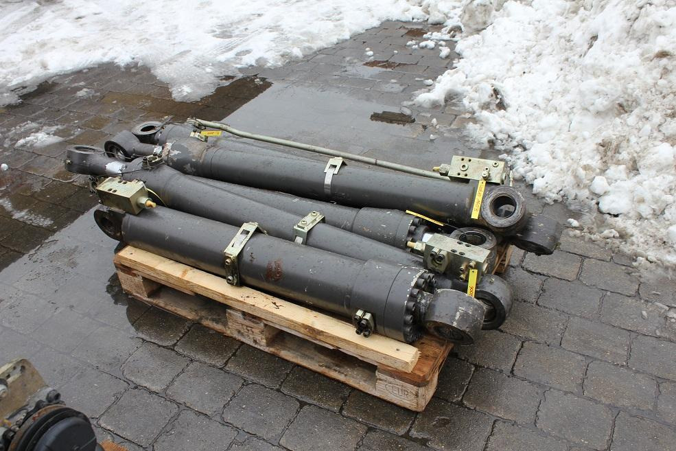 Volvo W 160 B - Гидравлический цилиндр для Строительной техники: фото 5 Volvo W 160 B - Гидравлический цилиндр для Строительной техники: фото 5