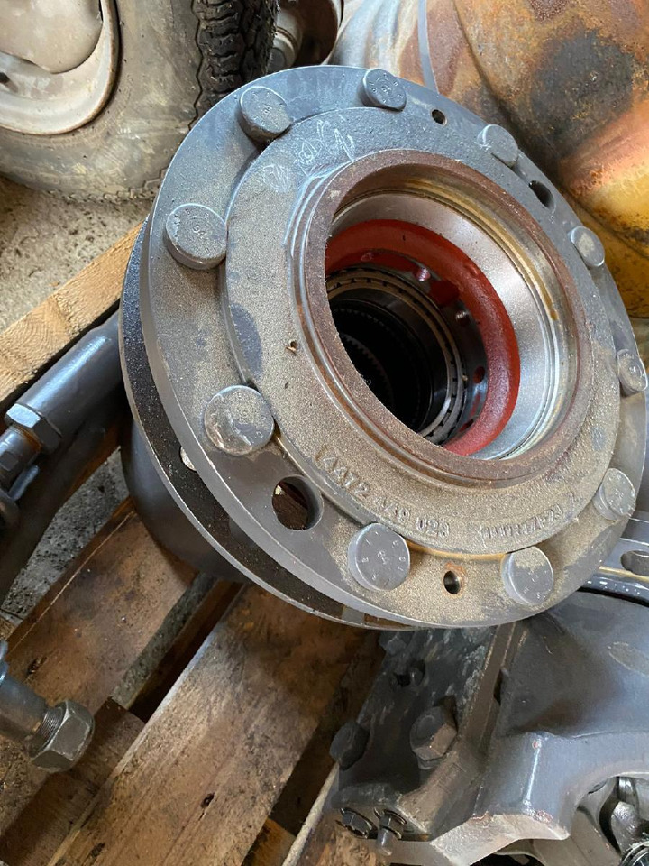 ZF MS E 3070 II - Ось и запчасти для Строительной техники: фото 4 ZF MS E 3070 II - Ось и запчасти для Строительной техники: фото 4