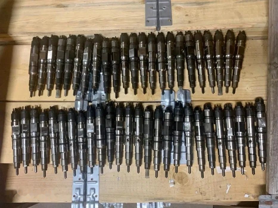 Bosch MAN TGX TGS Common Rail 0445120202 MAN TGX TGS 0445 120 202 różne numery Bosch original truck - Распределитель впрыска для Грузовиков: фото 1 Bosch MAN TGX TGS Common Rail 0445120202 MAN TGX TGS 0445 120 202 różne numery Bosch original truck - Распределитель впрыска для Грузовиков: фото 1