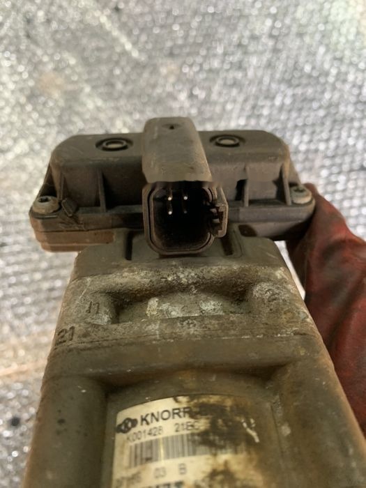 Zawór hamulcowy Oryginał Hurt K001428 Renault Magnum 440 DXI - Клапан для Грузовиков: фото 4 Zawór hamulcowy Oryginał Hurt K001428 Renault Magnum 440 DXI - Клапан для Грузовиков: фото 4