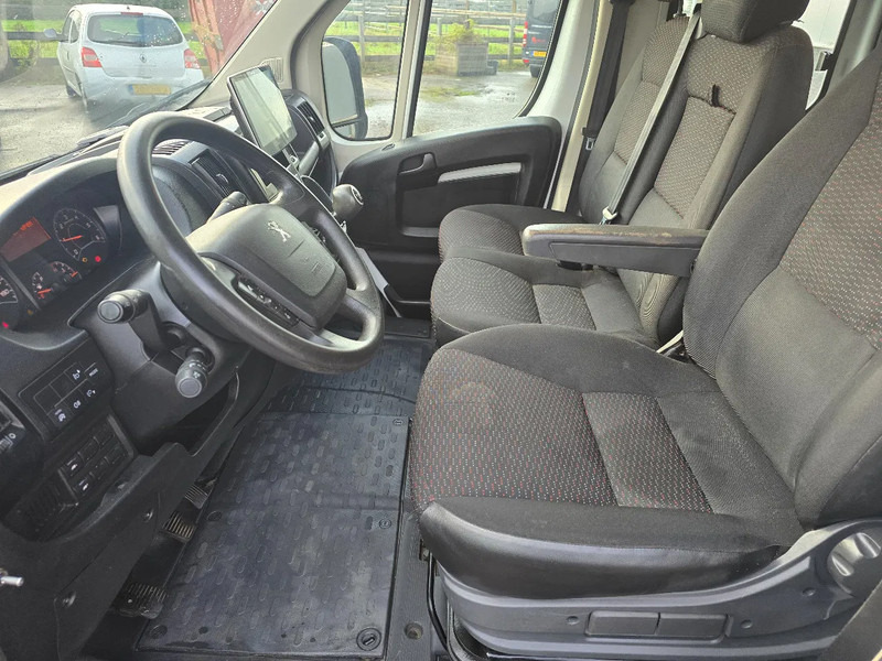 Малотоннажный бортовой грузовик, Грузопассажирский фургон Peugeot Boxer 165 HP Laadbak hoogte Instelbaar: фото 16