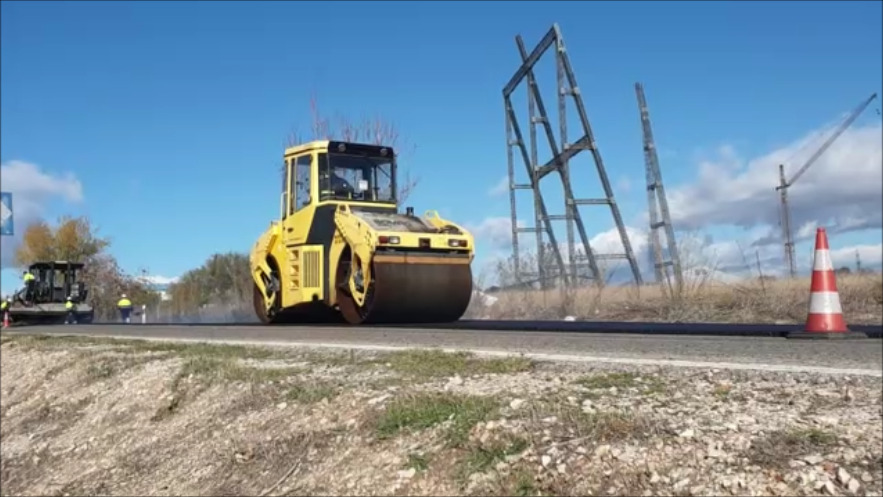 Doble Vibrante Bomag BW 164AD-4 - Дорожный каток: фото 1 Doble Vibrante Bomag BW 164AD-4 - Дорожный каток: фото 1