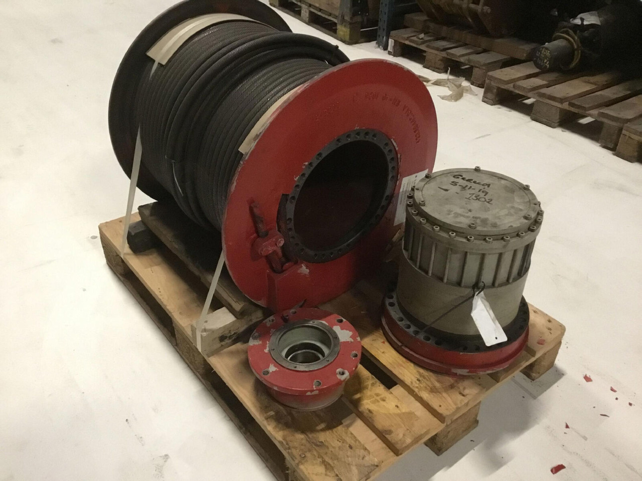 Grove GMK 5130-2 winch - Лебёдка для Мобильных кранов: фото 1 Grove GMK 5130-2 winch - Лебёдка для Мобильных кранов: фото 1