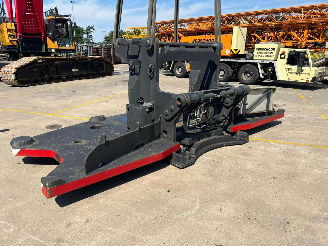 Grove GMK 6400 base counterweight 15 ton - Противовес для Мобильных кранов: фото 4 Grove GMK 6400 base counterweight 15 ton - Противовес для Мобильных кранов: фото 4