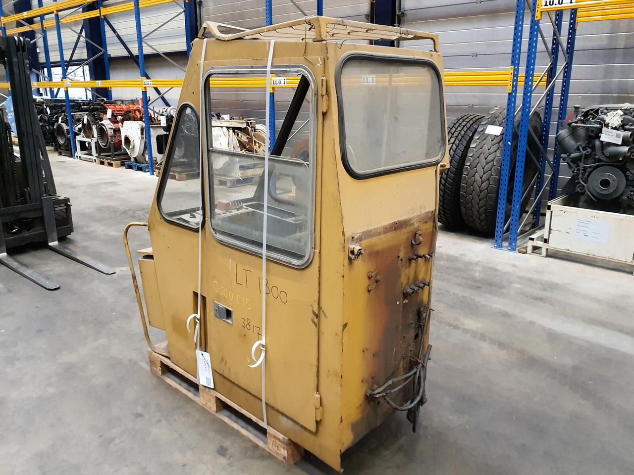 Liebherr LT 1120 upper cabin - Кабина для Мобильных кранов: фото 4 Liebherr LT 1120 upper cabin - Кабина для Мобильных кранов: фото 4