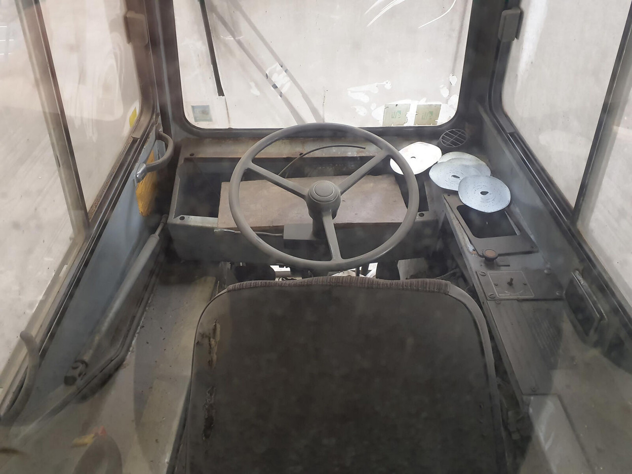 Liebherr LTM 1030 lower cabin - Кабина для Мобильных кранов: фото 5 Liebherr LTM 1030 lower cabin - Кабина для Мобильных кранов: фото 5