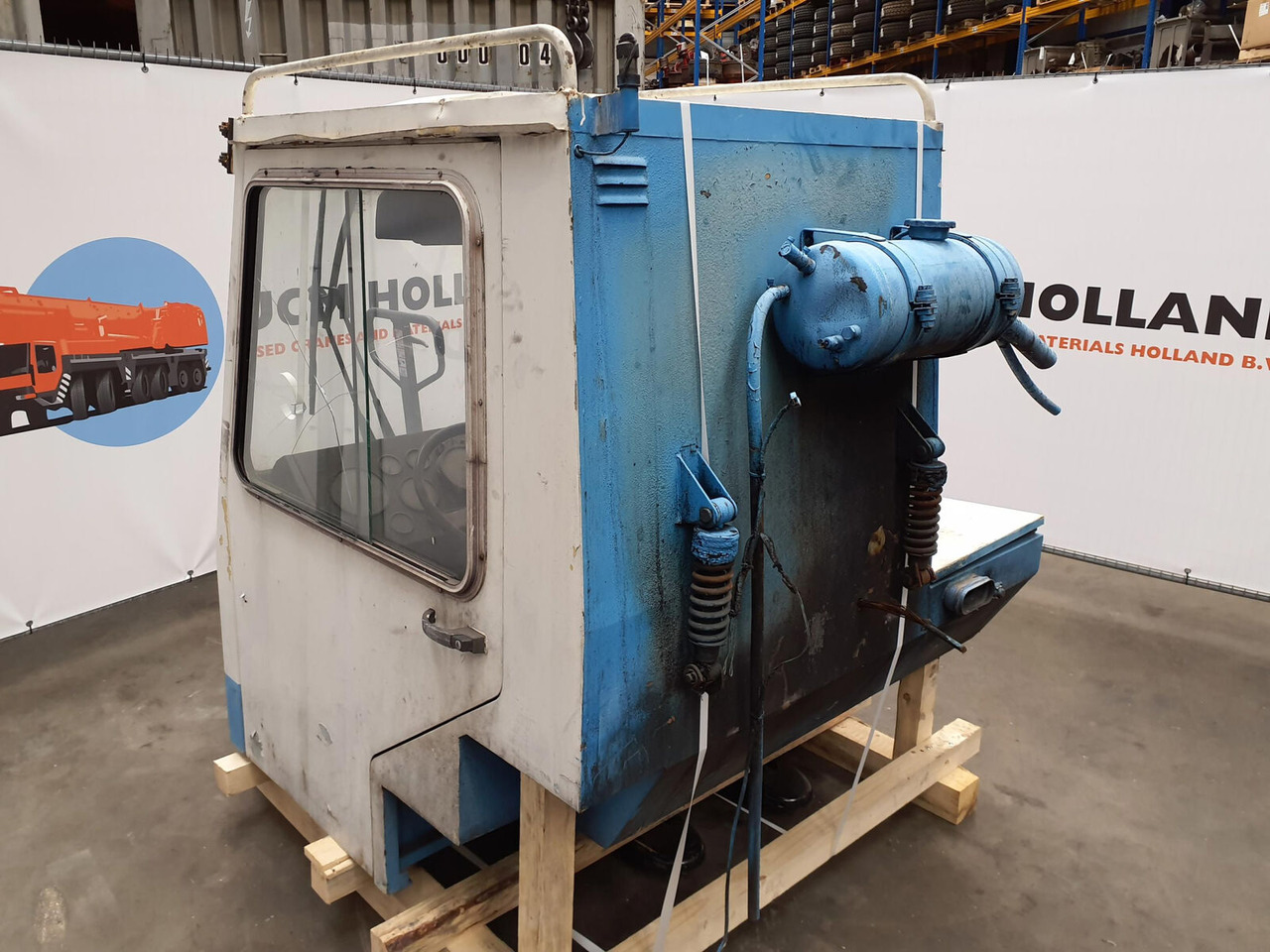 Liebherr LTM 1035/3 lower cabin - Кабина для Мобильных кранов: фото 3 Liebherr LTM 1035/3 lower cabin - Кабина для Мобильных кранов: фото 3