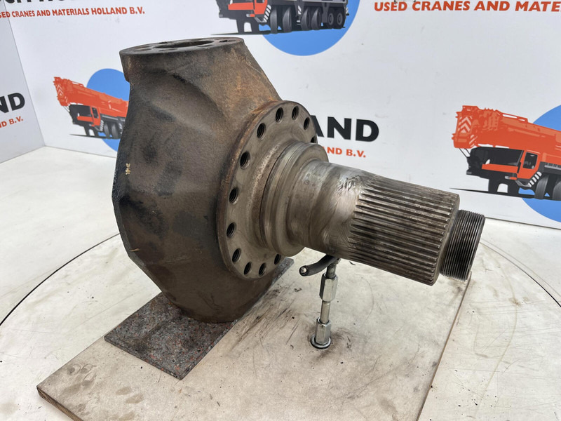 Liebherr LTM 1035 Steering knuckle 16 holes axle 1 - Поворотный кулак для Кранов: фото 3 Liebherr LTM 1035 Steering knuckle 16 holes axle 1 - Поворотный кулак для Кранов: фото 3
