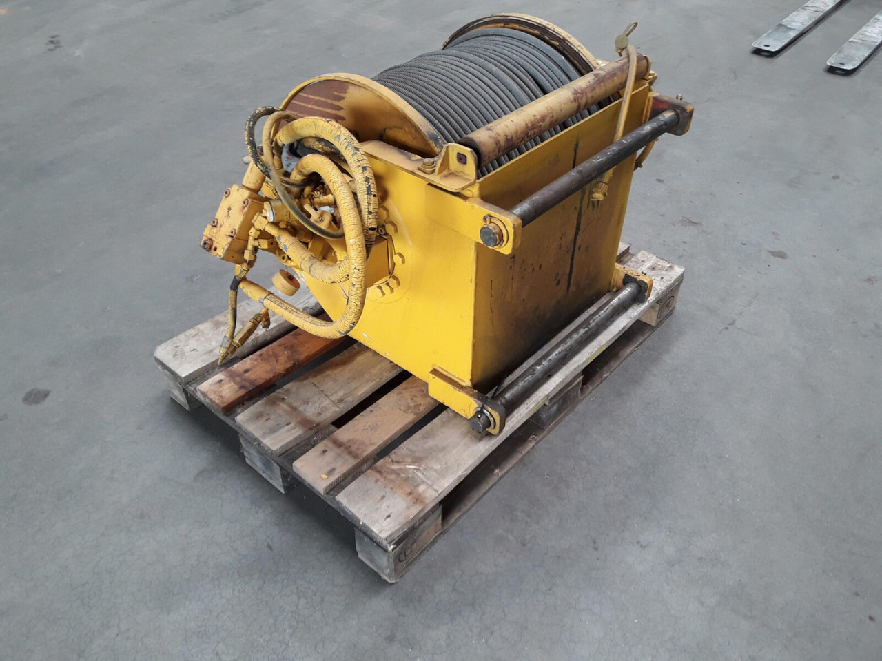Liebherr LTM 1050-1 winch - Лебёдка для Мобильных кранов: фото 1 Liebherr LTM 1050-1 winch - Лебёдка для Мобильных кранов: фото 1