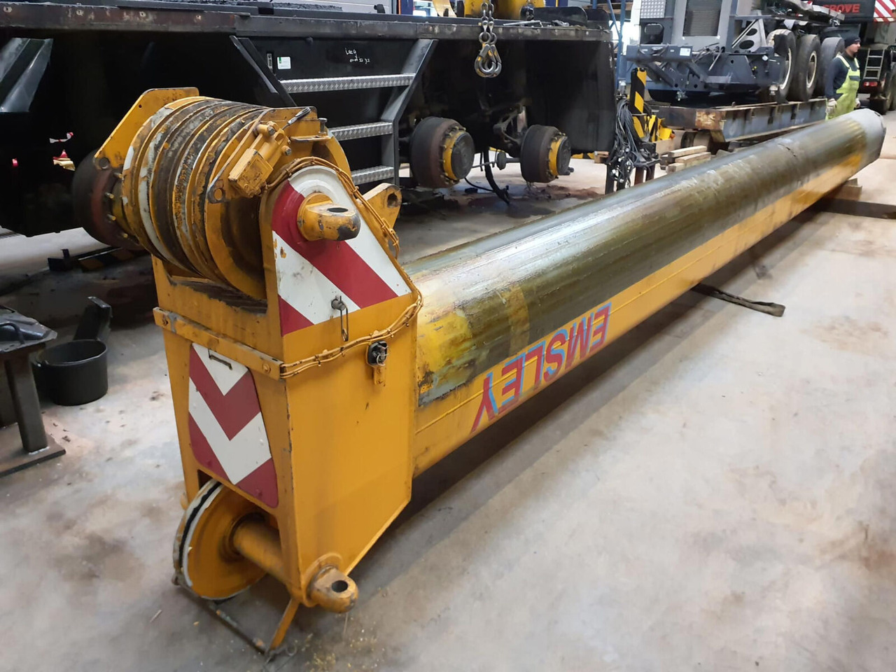 Liebherr LTM 1080-1 telescopic section 5 - Стрела для Мобильных кранов: фото 1 Liebherr LTM 1080-1 telescopic section 5 - Стрела для Мобильных кранов: фото 1