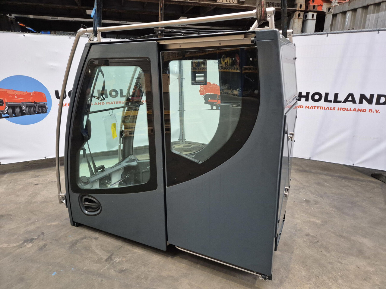 Liebherr LTM upper cab - Кабина для Мобильных кранов: фото 2 Liebherr LTM upper cab - Кабина для Мобильных кранов: фото 2