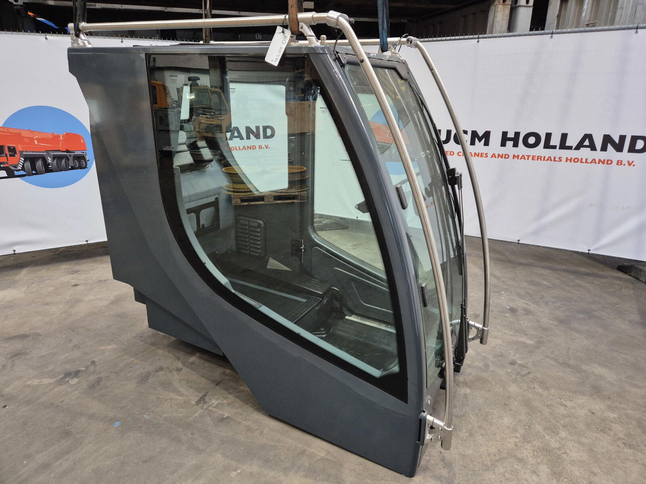 Liebherr LTM upper cab - Кабина для Мобильных кранов: фото 3 Liebherr LTM upper cab - Кабина для Мобильных кранов: фото 3