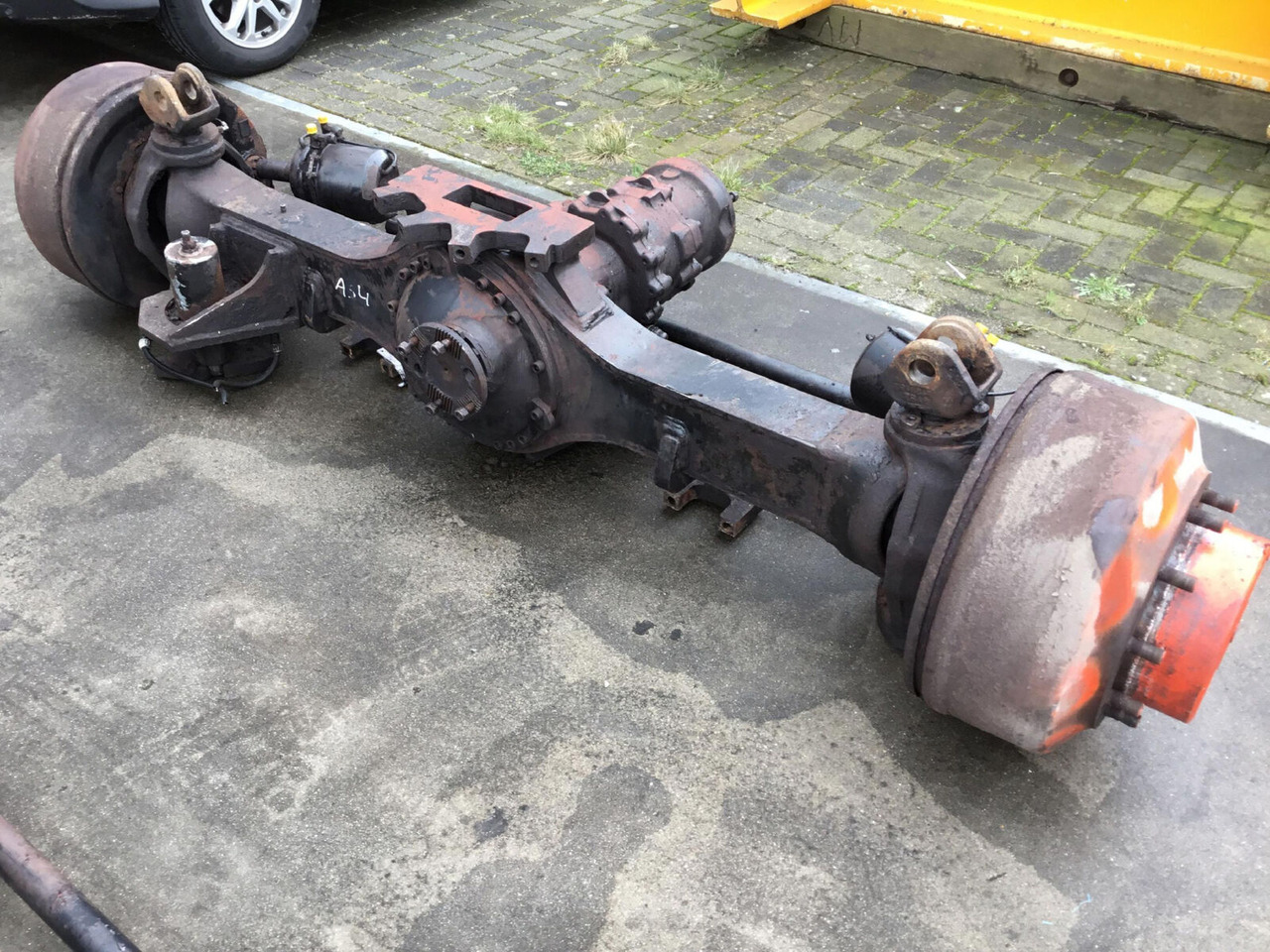 Terex AC 100 axle 4 - Ось и запчасти для Мобильных кранов: фото 2 Terex AC 100 axle 4 - Ось и запчасти для Мобильных кранов: фото 2