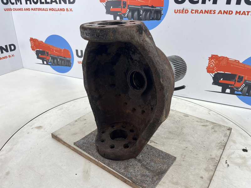 Terex AC 155 steering knuckle 16 holes axle 3 - Поворотный кулак для Кранов: фото 4 Terex AC 155 steering knuckle 16 holes axle 3 - Поворотный кулак для Кранов: фото 4