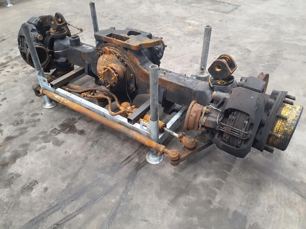 Terex AC 50-1 axle 2 - Ось и запчасти для Мобильных кранов: фото 4 Terex AC 50-1 axle 2 - Ось и запчасти для Мобильных кранов: фото 4