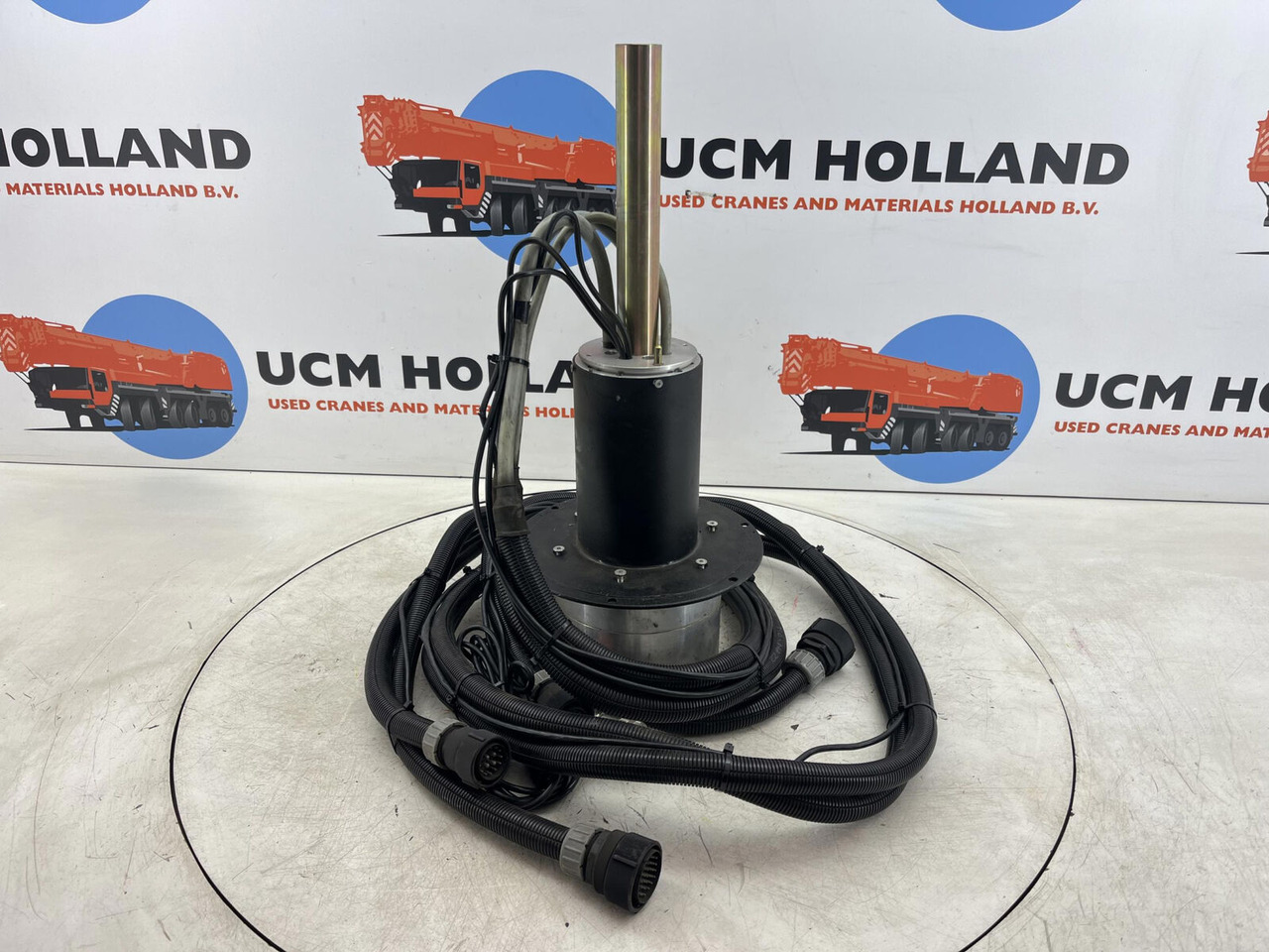 Terex AC slip ring assy - Электрическая система для Кранов: фото 2 Terex AC slip ring assy - Электрическая система для Кранов: фото 2