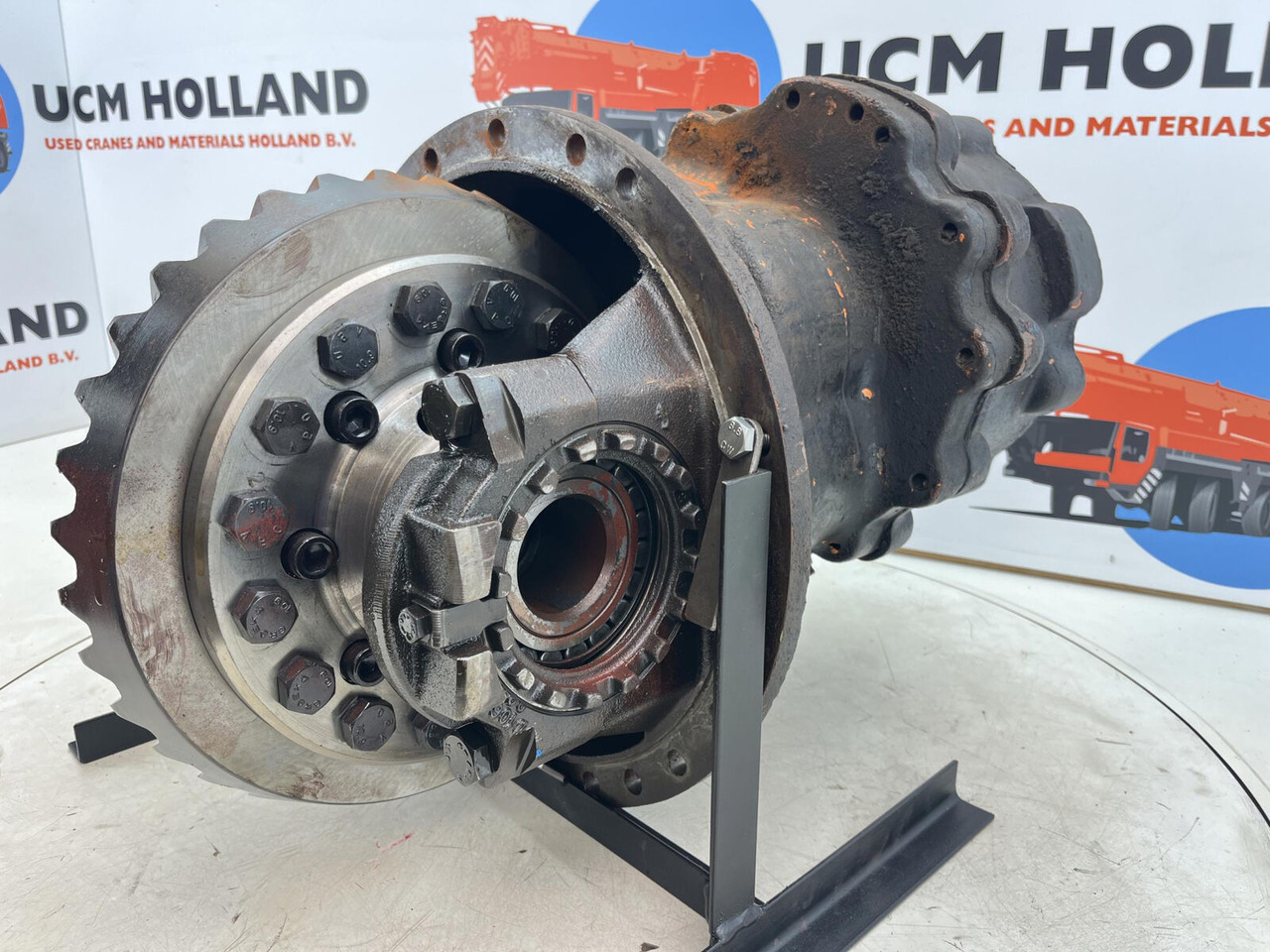 Terex HC 340 drive through differential 13x35 axle 5 - Дифференциал для Мобильных кранов: фото 2 Terex HC 340 drive through differential 13x35 axle 5 - Дифференциал для Мобильных кранов: фото 2