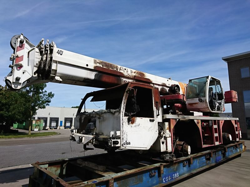 Terex demag AC 35 for parts - Вседорожный кран: фото 1 Terex demag AC 35 for parts - Вседорожный кран: фото 1