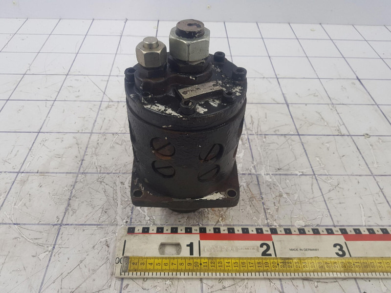 ZF AMK 85-53 emergency steering pump - Гидравлический насос для Кранов: фото 1 ZF AMK 85-53 emergency steering pump - Гидравлический насос для Кранов: фото 1