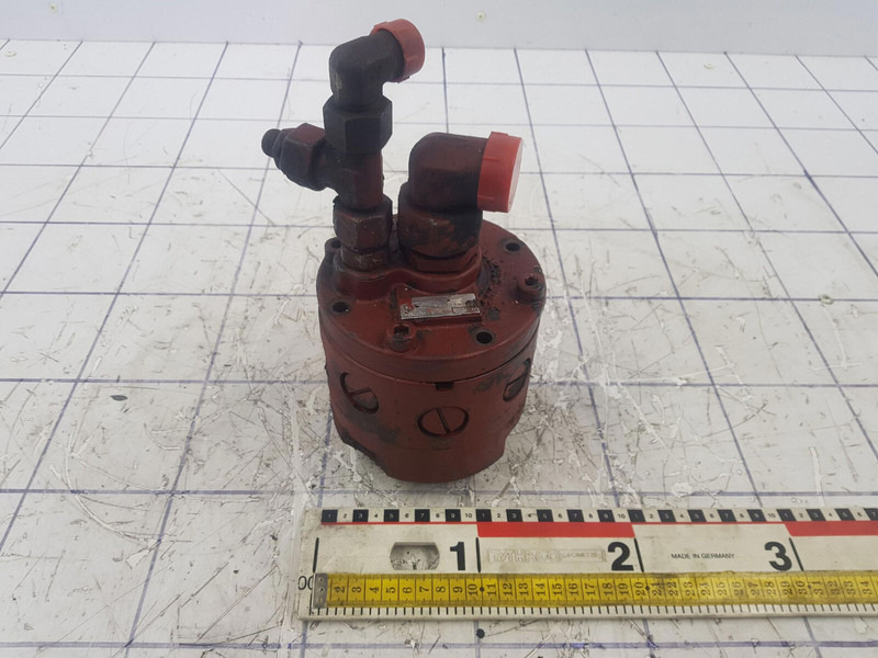 ZF Emergency steering pump ZF - Гидравлический насос для Кранов: фото 1 ZF Emergency steering pump ZF - Гидравлический насос для Кранов: фото 1