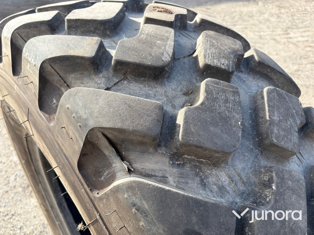 Däck - Michelin 17.5 R 25 - Шина: фото 3 Däck - Michelin 17.5 R 25 - Шина: фото 3