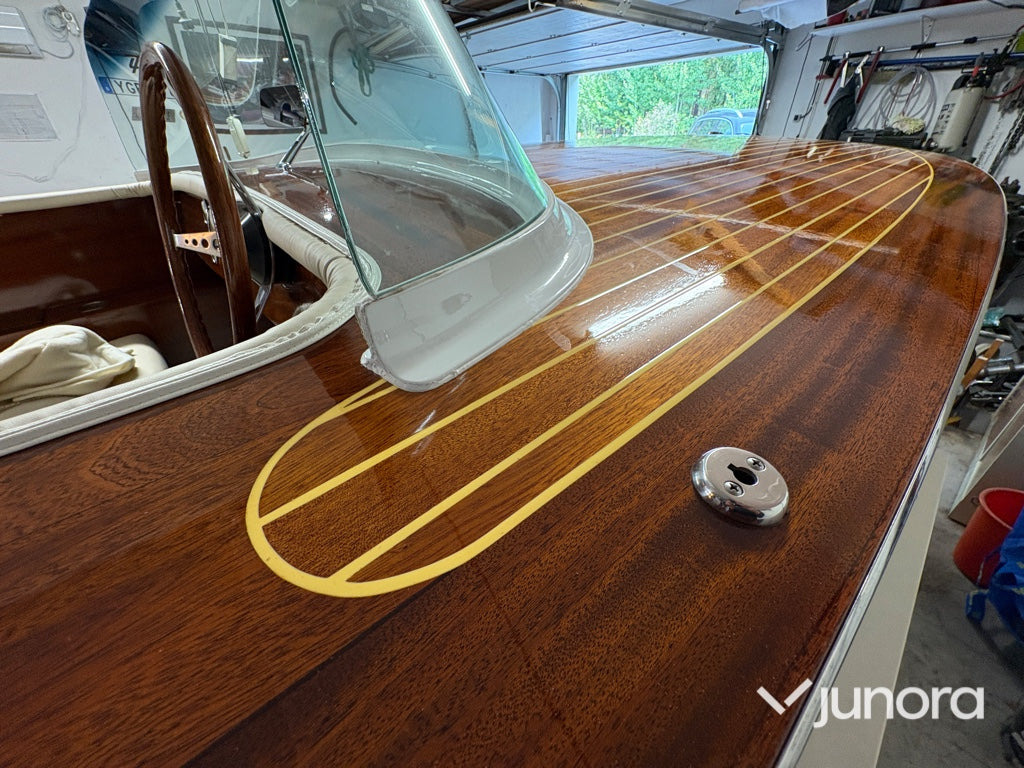 Motorbåt - Mahogny Runabout, V8 - Другая техника: фото 2 Motorbåt - Mahogny Runabout, V8 - Другая техника: фото 2