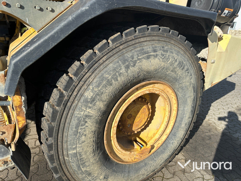 Сочленённый самосвал Dumper Bell B25D 6x6: фото 18