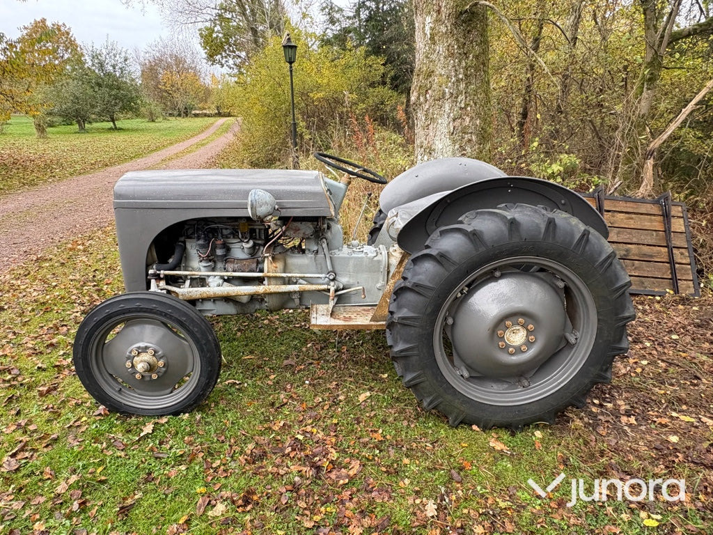 Grolle Massey Fergusson - Трактор: фото 3 Grolle Massey Fergusson - Трактор: фото 3