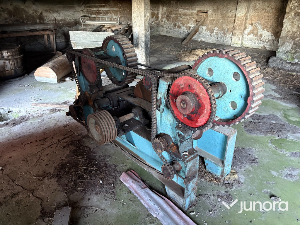 Klyvsåg - Деревообрабатывающий станок: фото 1 Klyvsåg - Деревообрабатывающий станок: фото 1