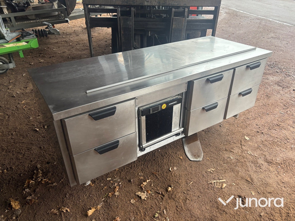 Kylbänk - PORKKA - Пищевое оборудование: фото 3 Kylbänk - PORKKA - Пищевое оборудование: фото 3