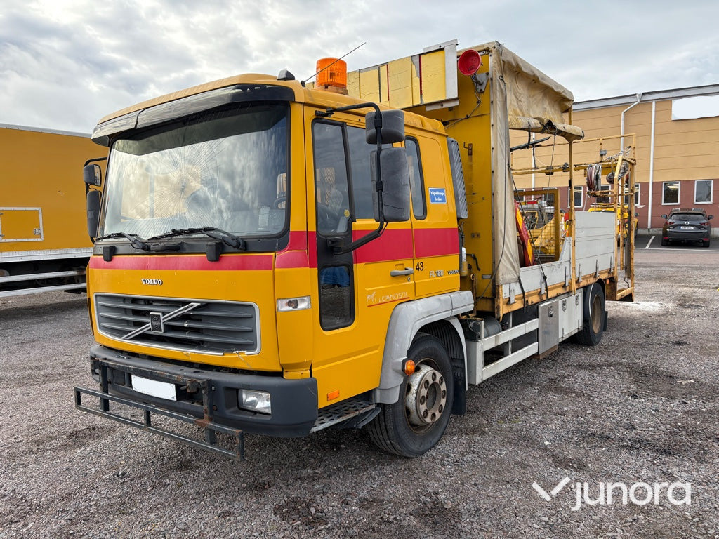 Lastbil - Volvo FL611 4X2 - Грузовик бортовой/ Платформа: фото 1 Lastbil - Volvo FL611 4X2 - Грузовик бортовой/ Платформа: фото 1