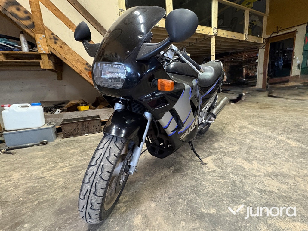 Motorcykel - Suzuki, GSX 750 F - Мотоцикл: фото 1 Motorcykel - Suzuki, GSX 750 F - Мотоцикл: фото 1