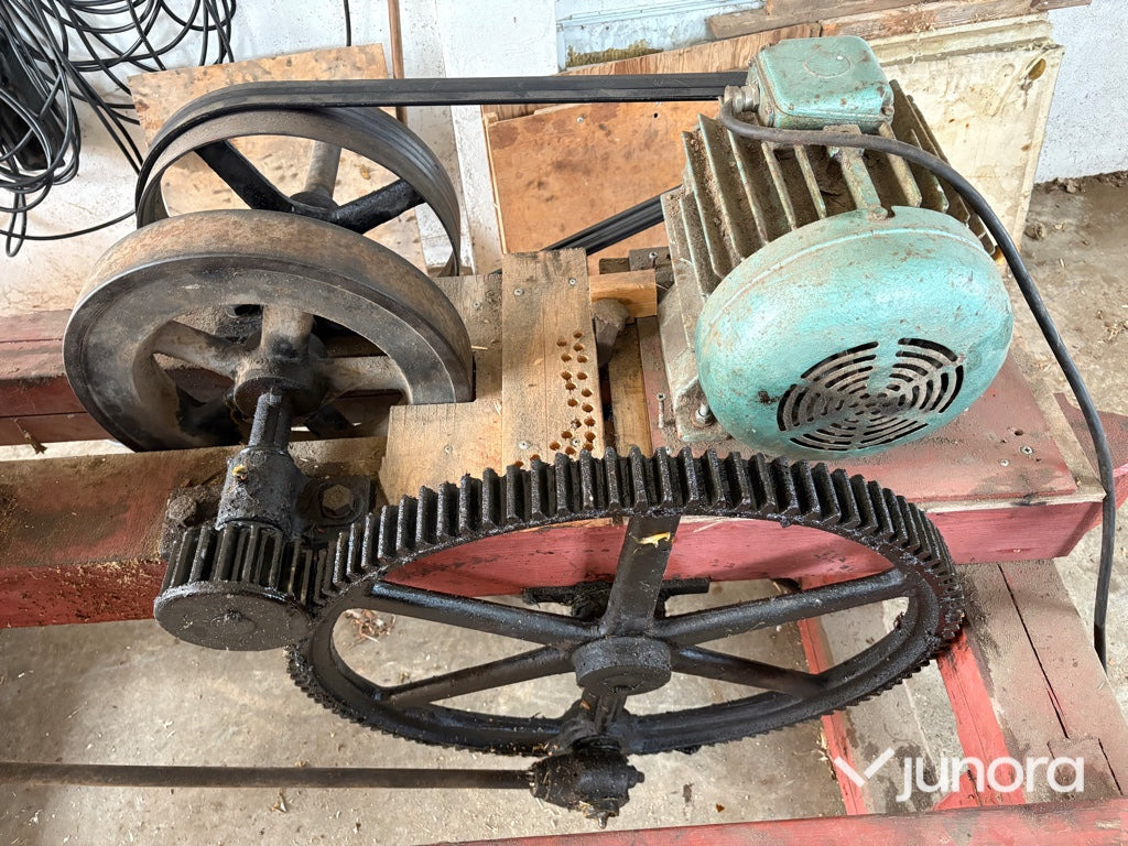 Spånhyvel - Деревообрабатывающий станок: фото 4 Spånhyvel - Деревообрабатывающий станок: фото 4