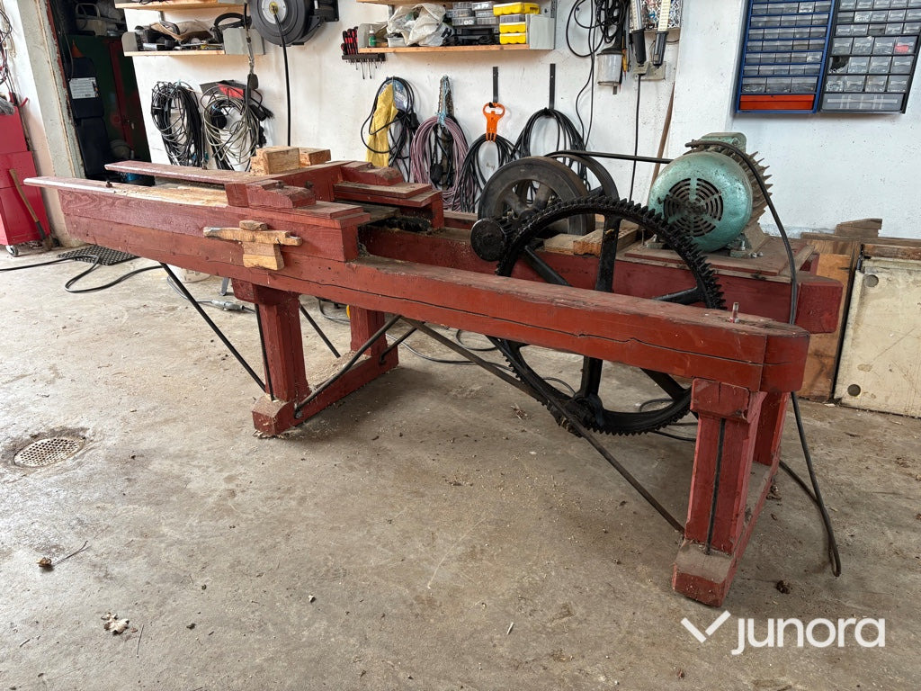 Spånhyvel - Деревообрабатывающий станок: фото 1 Spånhyvel - Деревообрабатывающий станок: фото 1