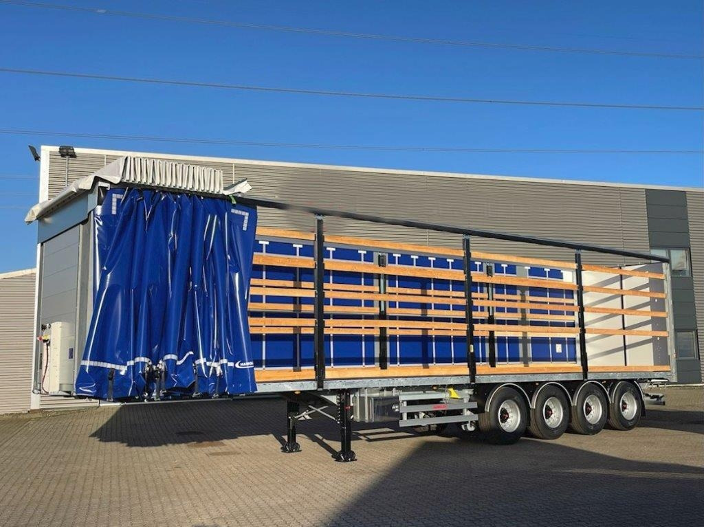 Hangler 4-aks Gardintrailer skydegardin DEMO - Тентованный полуприцеп: фото 1 Hangler 4-aks Gardintrailer skydegardin DEMO - Тентованный полуприцеп: фото 1